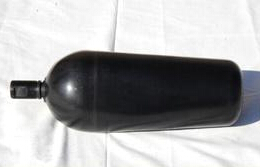 蓄能器如何充氮?dú)?/></p><p>　　網(wǎng)友提問(wèn)：為什么不能給蓄能器充氮?dú)饽兀@是怎么了?</p><p>　　朝日答復(fù)：您好，在給蓄能器充氮?dú)馇埃纫獙?duì)蓄能器進(jìn)行全面檢查，在充的時(shí)候，一定要用充氣工具，使用時(shí)要慢慢進(jìn)行，防止膠囊受到破壞。你不能充氮?dú)獾脑?huà)，應(yīng)該是上面的某個(gè)步驟錯(cuò)了，如果不是的話(huà)，那就是蓄能器或者充氣工具出現(xiàn)問(wèn)題了。</p></div>
          <div   id=